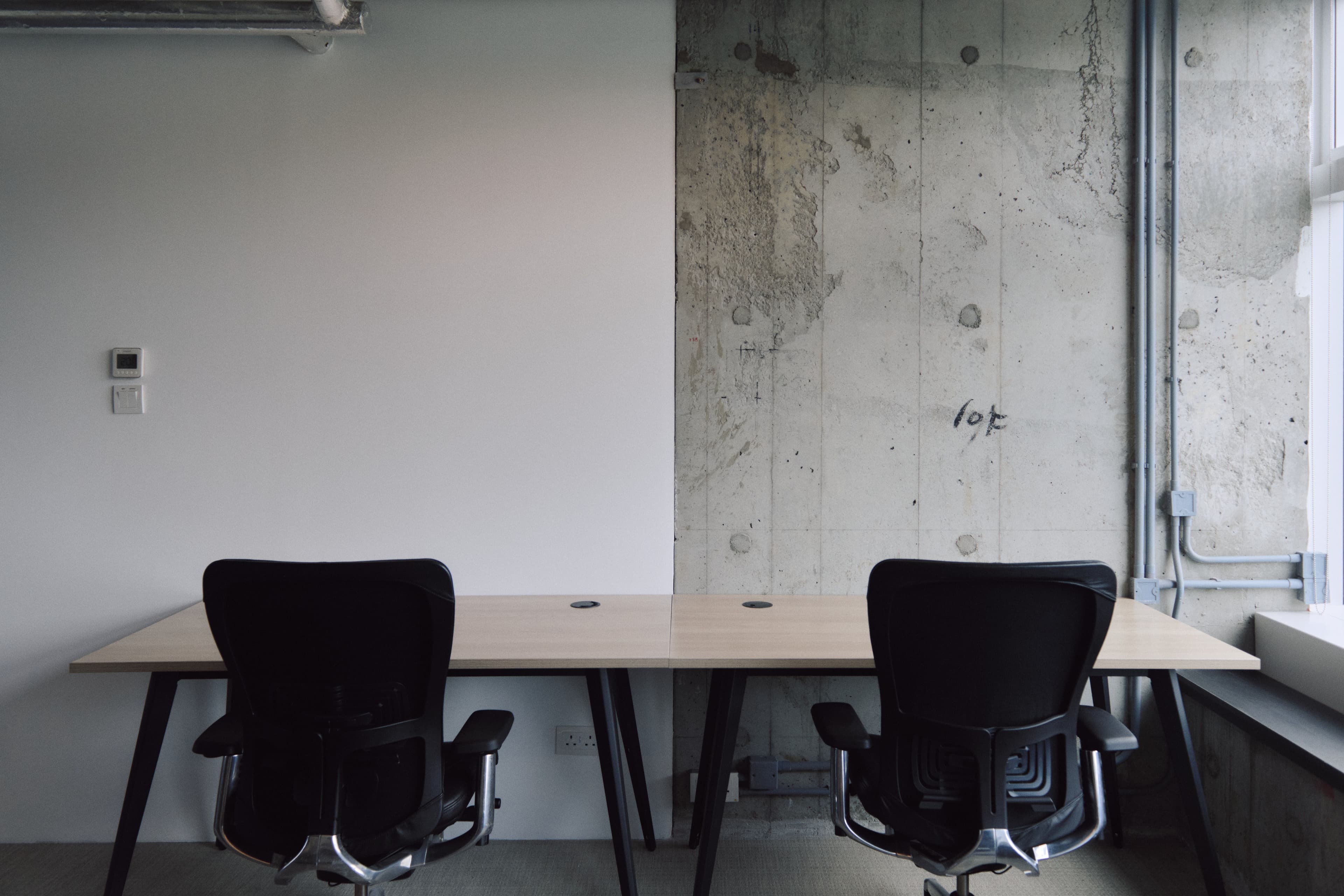 Workspace table setting